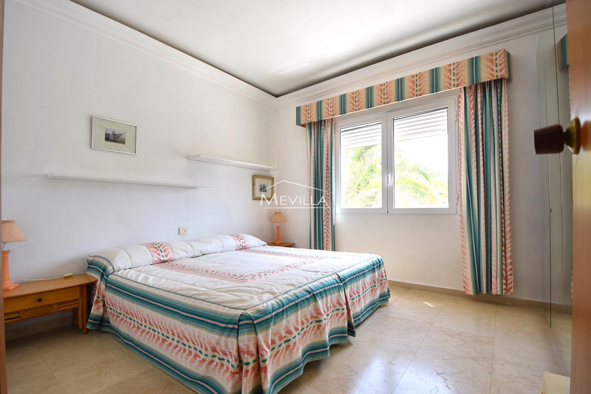 Reventes - Villa - Orihuela Costa - La Zenia
