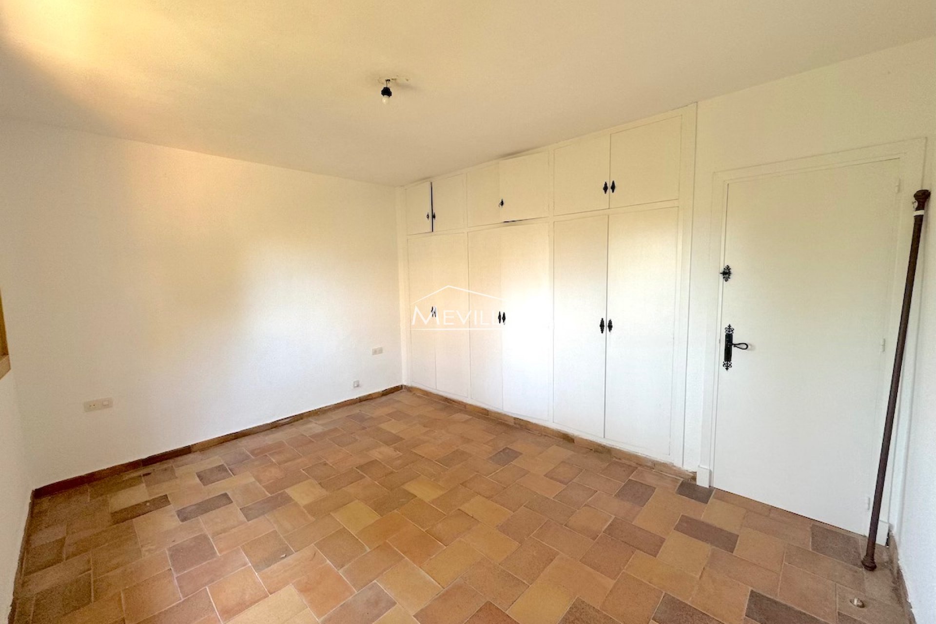 Reventes - Villa - Orihuela Costa - La Zenia