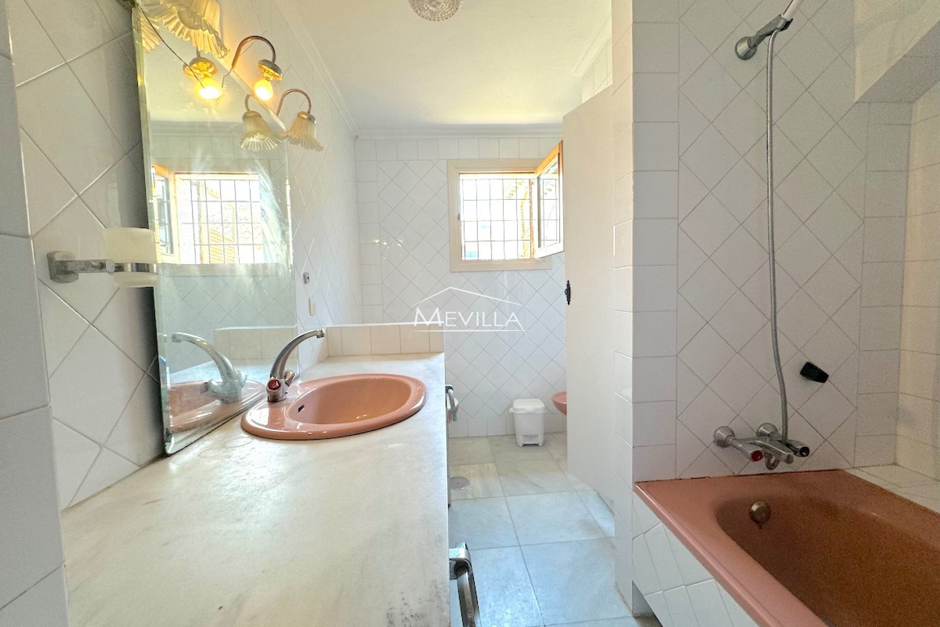 Reventes - Villa - Orihuela Costa - La Zenia