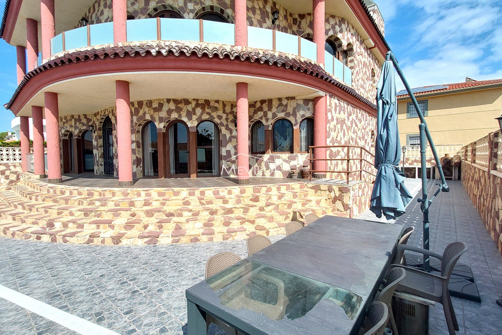 Reventes - Villa - Orihuela Costa - La Zenia