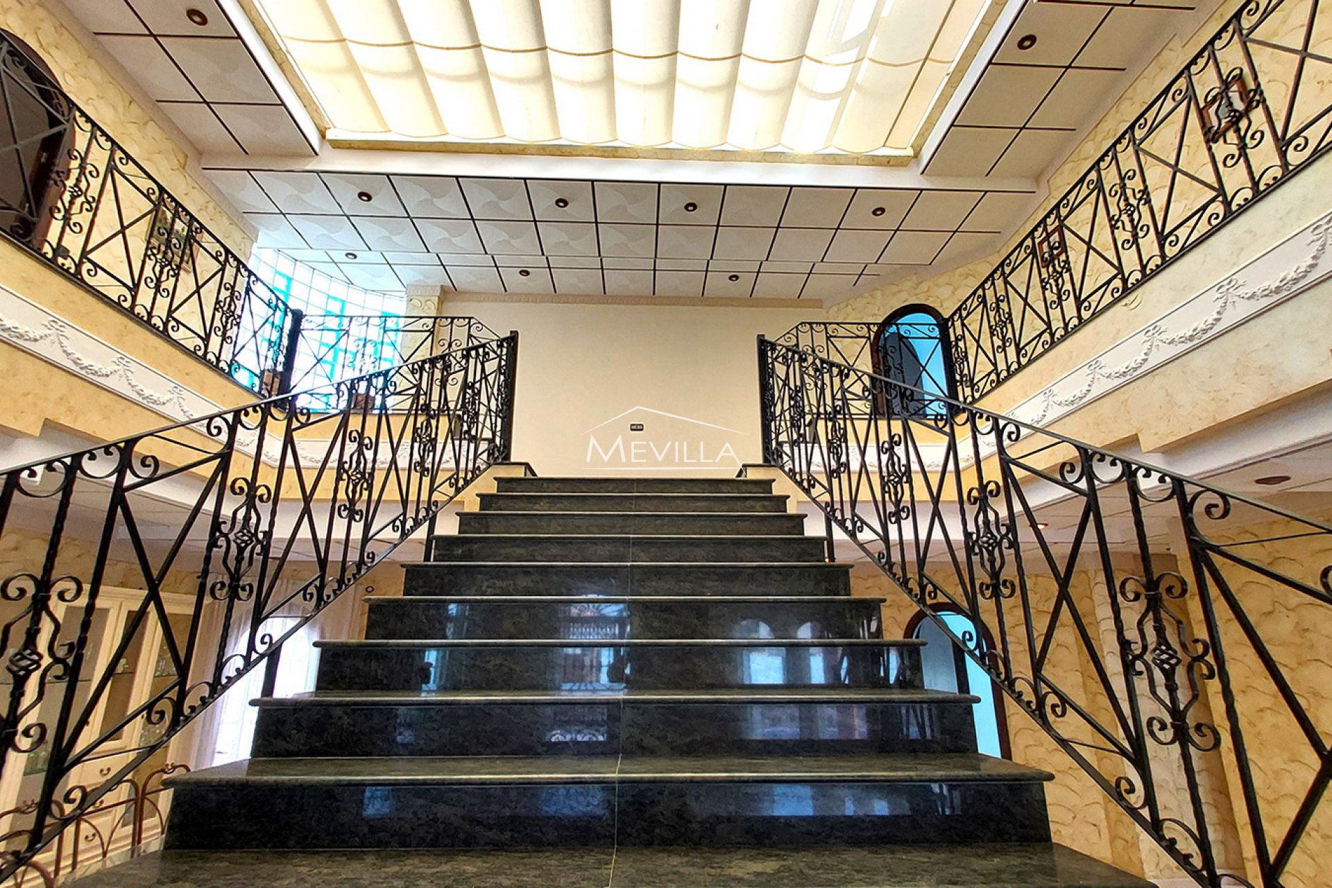 Reventes - Villa - Orihuela Costa - La Zenia