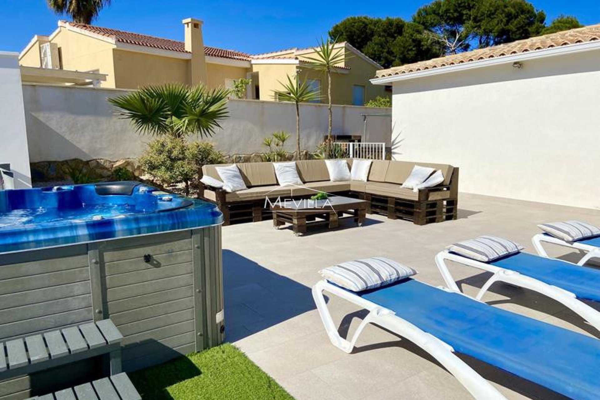 Reventes - Villa - Orihuela Costa - La Zenia