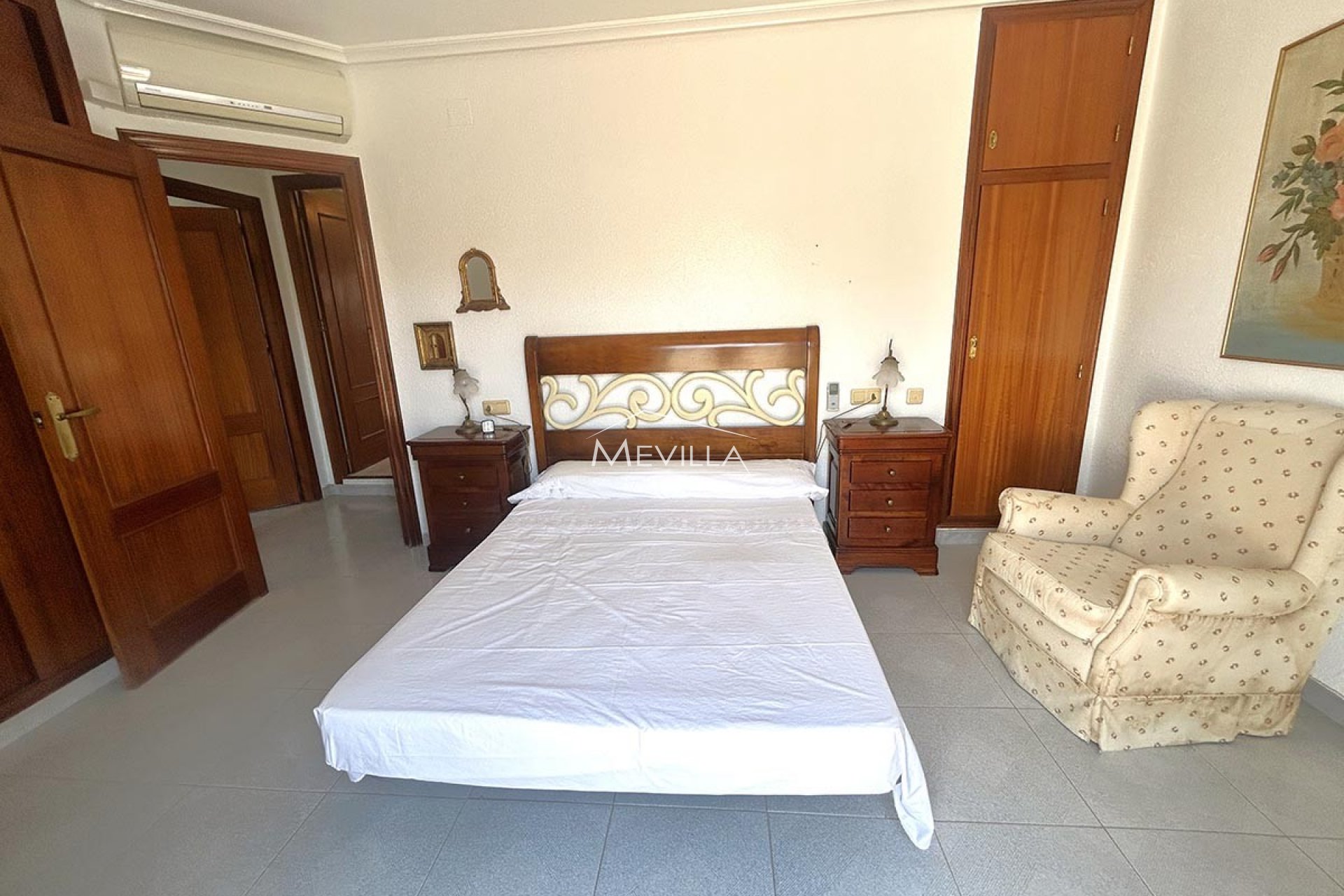 Reventes - Villa - Orihuela Costa - La Zenia