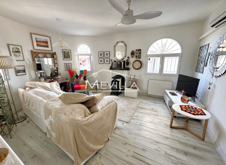 Reventes - Villa - Orihuela Costa - La Zenia