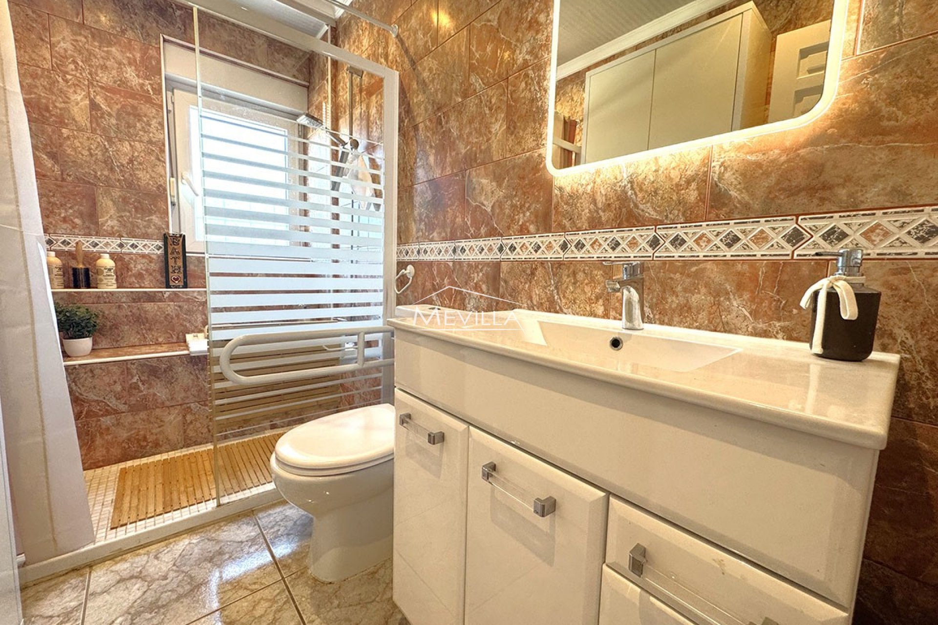 Reventes - Villa - Orihuela Costa - La Zenia