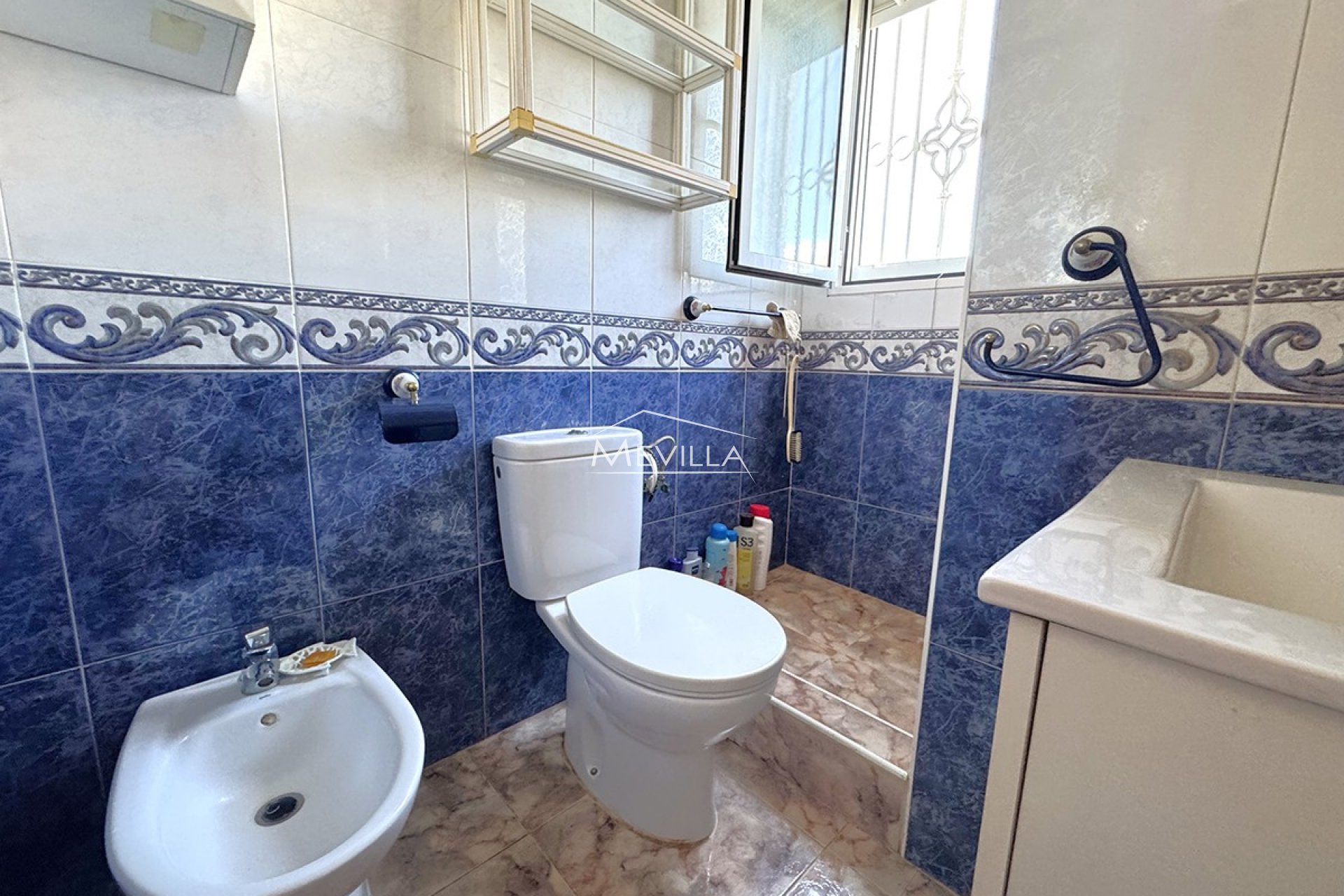 Reventes - Villa - Orihuela Costa - La Zenia