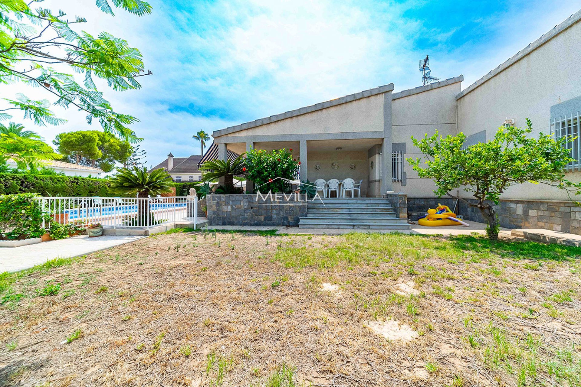 Reventes - Villa - Orihuela Costa - La Zenia