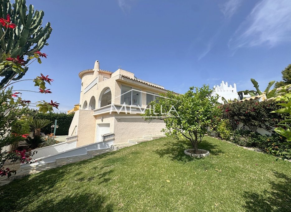 Reventes - Villa - Orihuela Costa - La Zenia