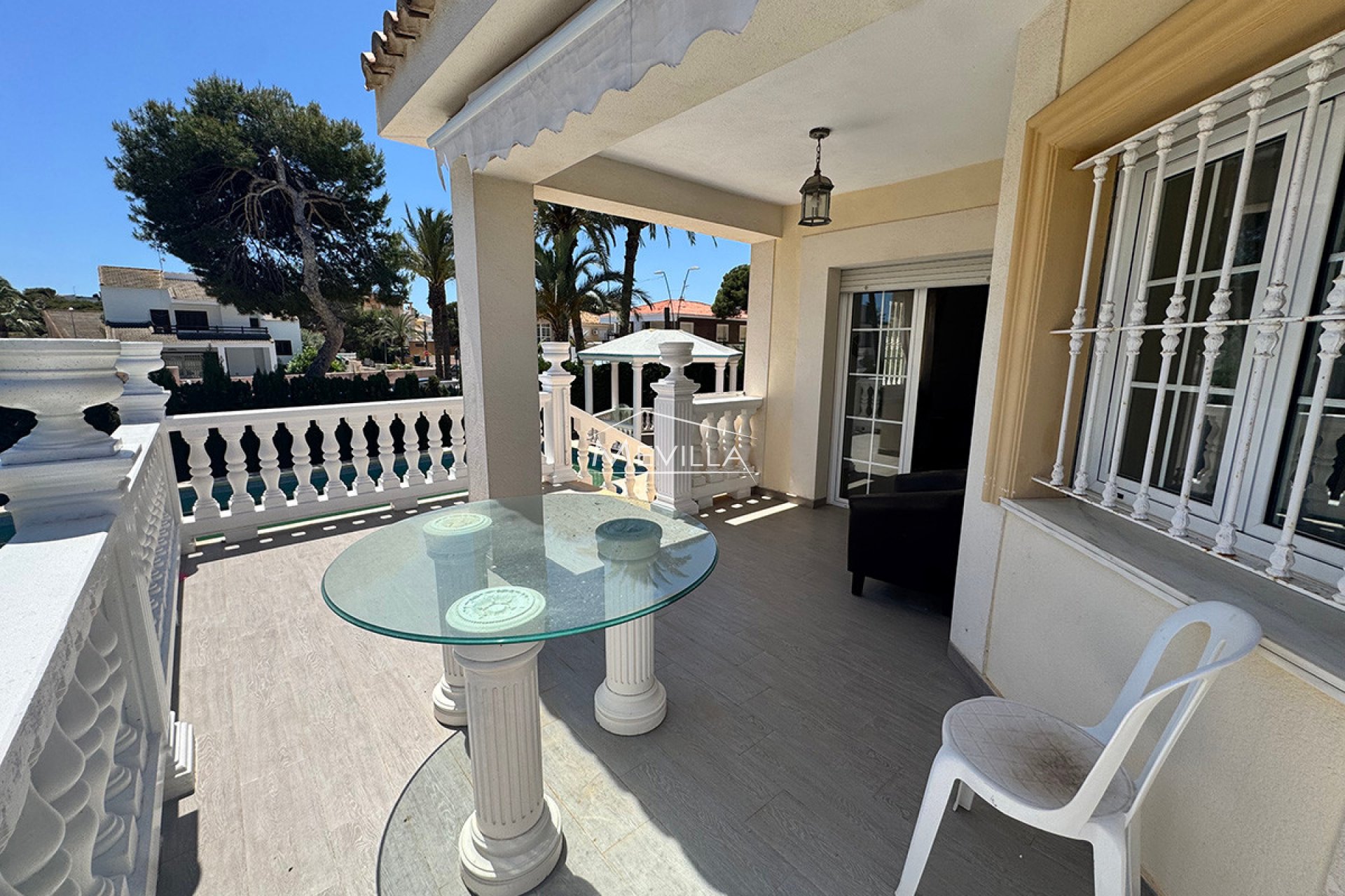 Reventes - Villa - Orihuela Costa - La Zenia