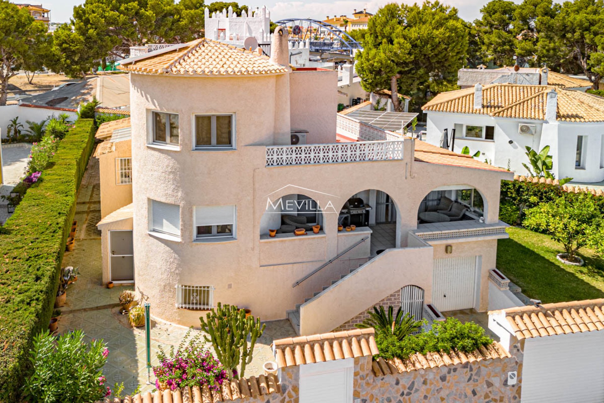 Reventes - Villa - Orihuela Costa - La Zenia