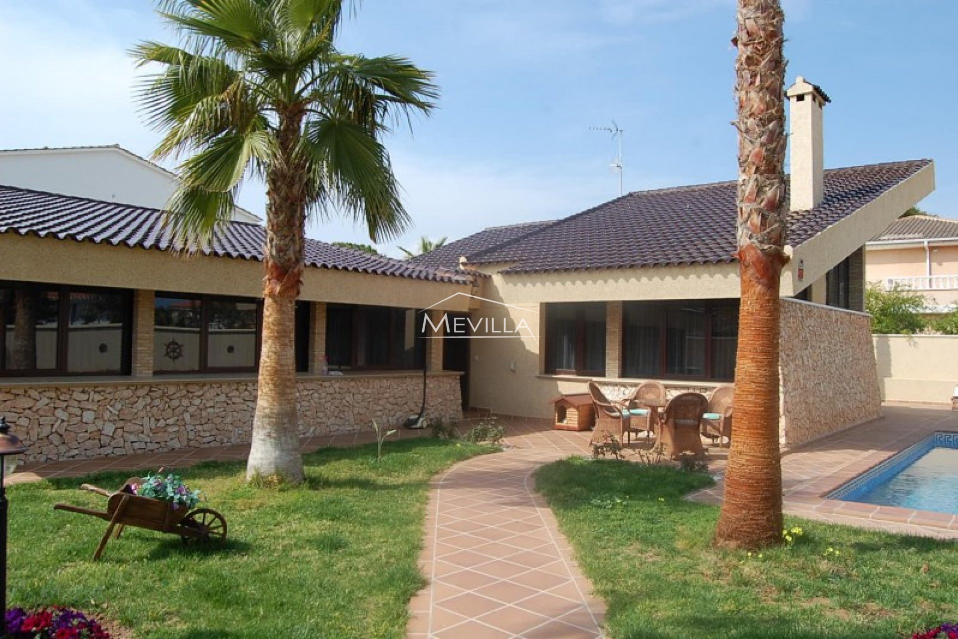 Reventes - Villa - Orihuela Costa - La Zenia