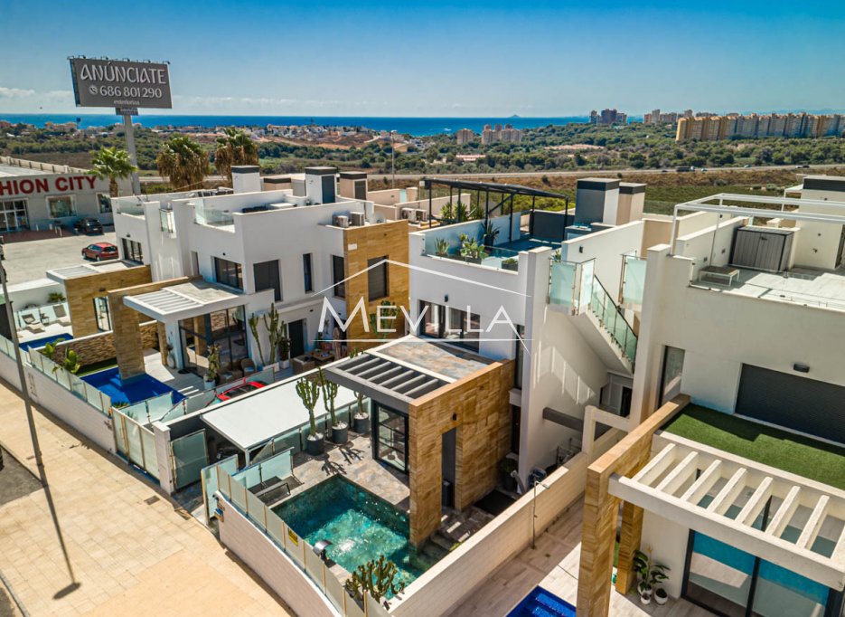 Reventes - Villa - Orihuela Costa - Lomas de Cabo Roig