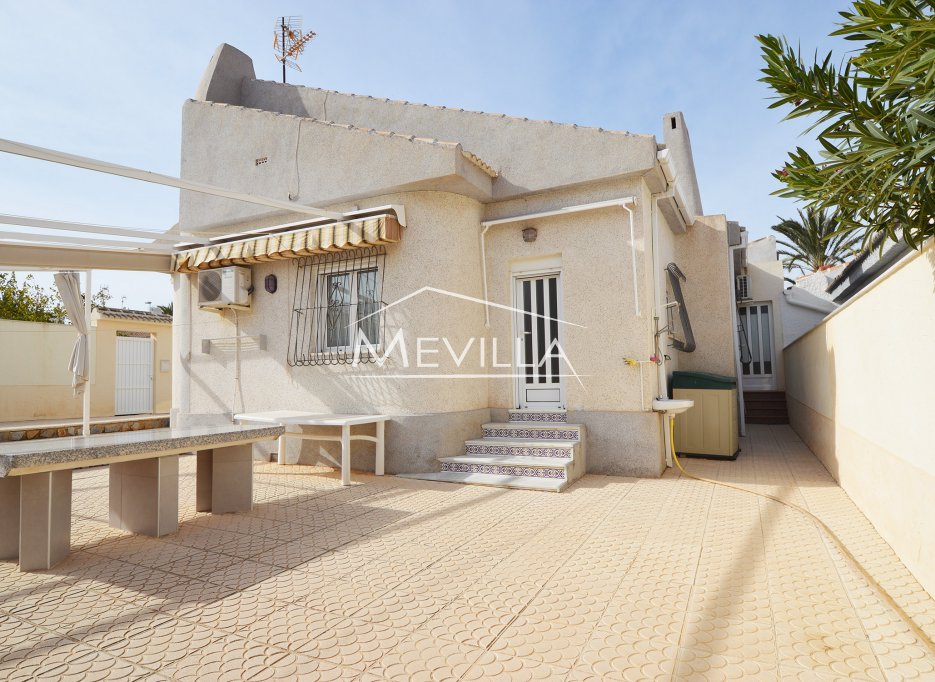 Reventes - Villa - Orihuela Costa - Mil Palmeras