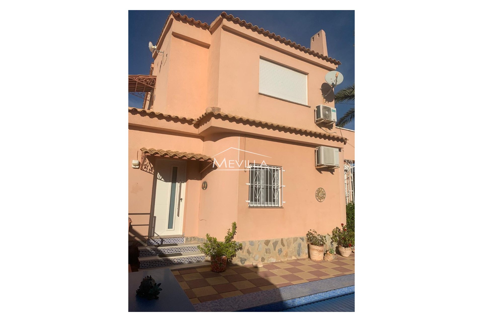 Reventes - Villa - Orihuela Costa - Mil Palmeras