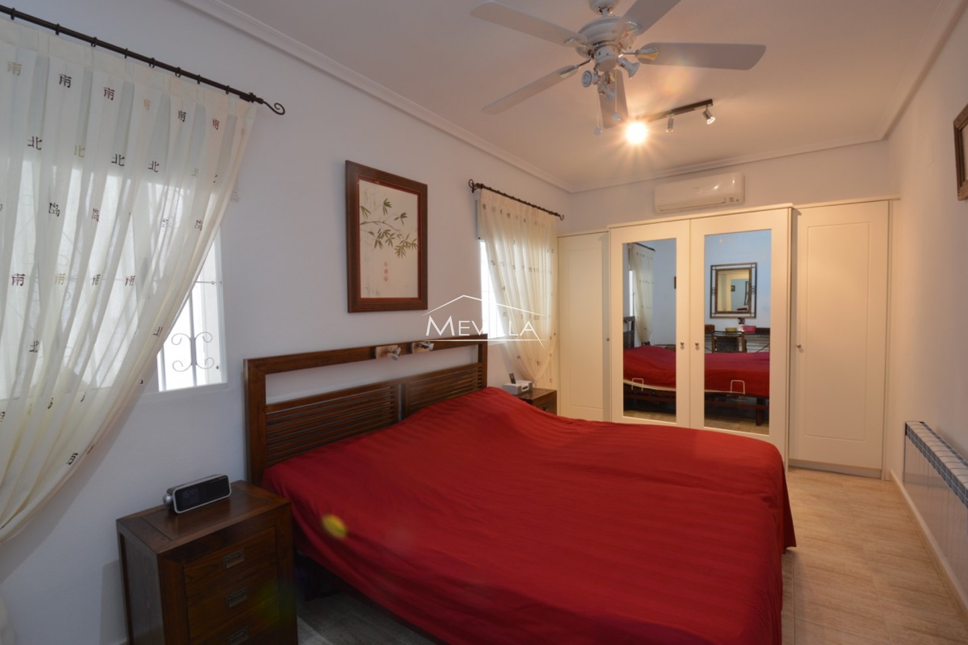 Reventes - Villa - Orihuela Costa - Mil Palmeras