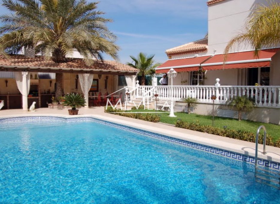 Reventes - Villa - Orihuela Costa - Playa Flamenca