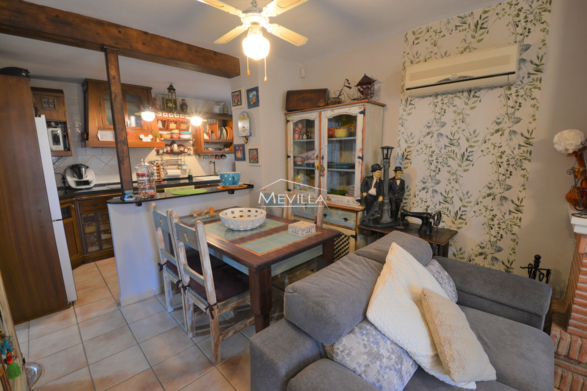 Reventes - Villa - Orihuela Costa - Playa Flamenca