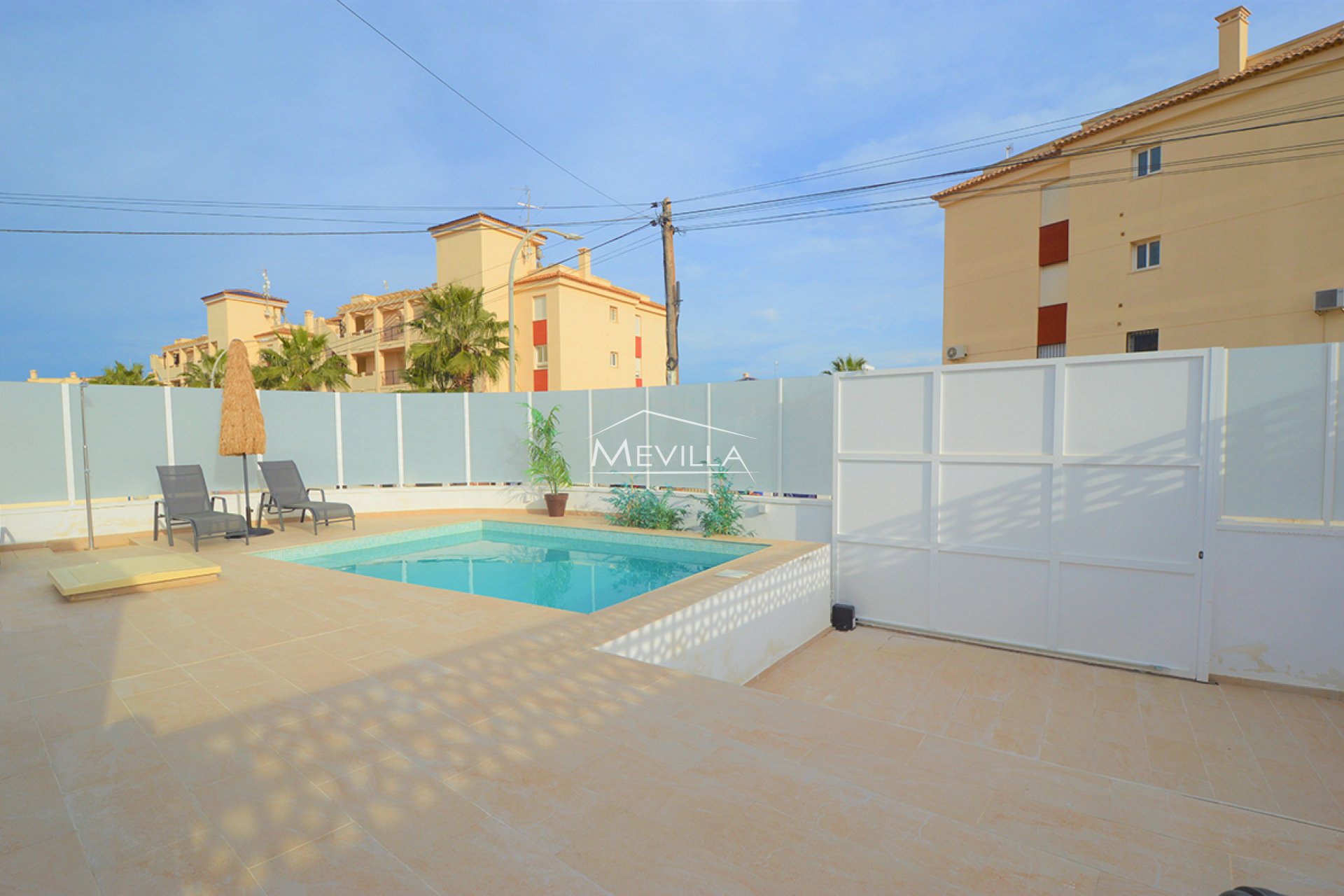 Reventes - Villa - Orihuela Costa - Playa Flamenca