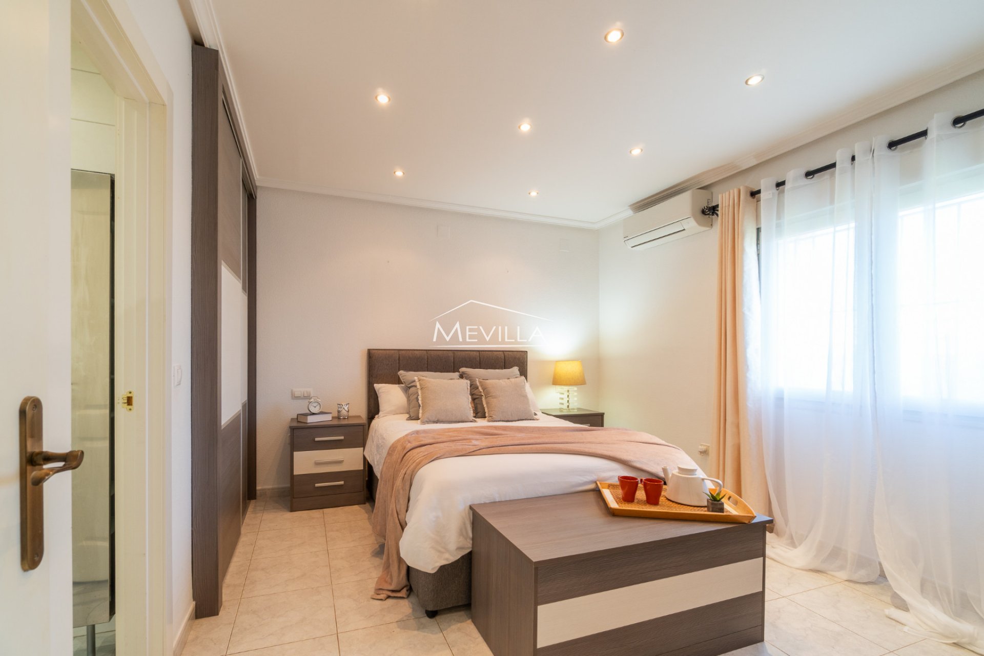 Reventes - Villa - Orihuela Costa - Playa Flamenca
