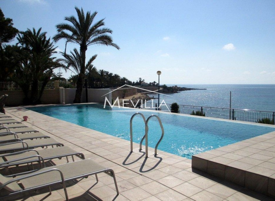 Reventes - Villa - Orihuela Costa - Punta Prima