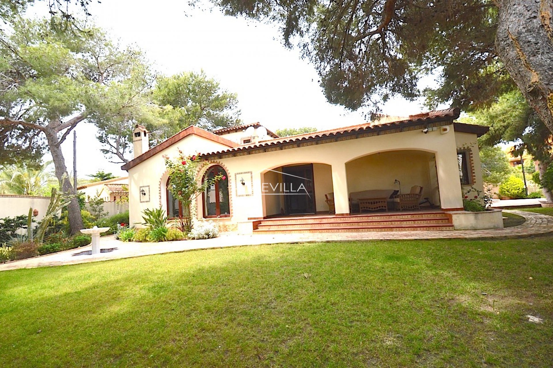 Reventes - Villa - Orihuela Costa - Punta Prima
