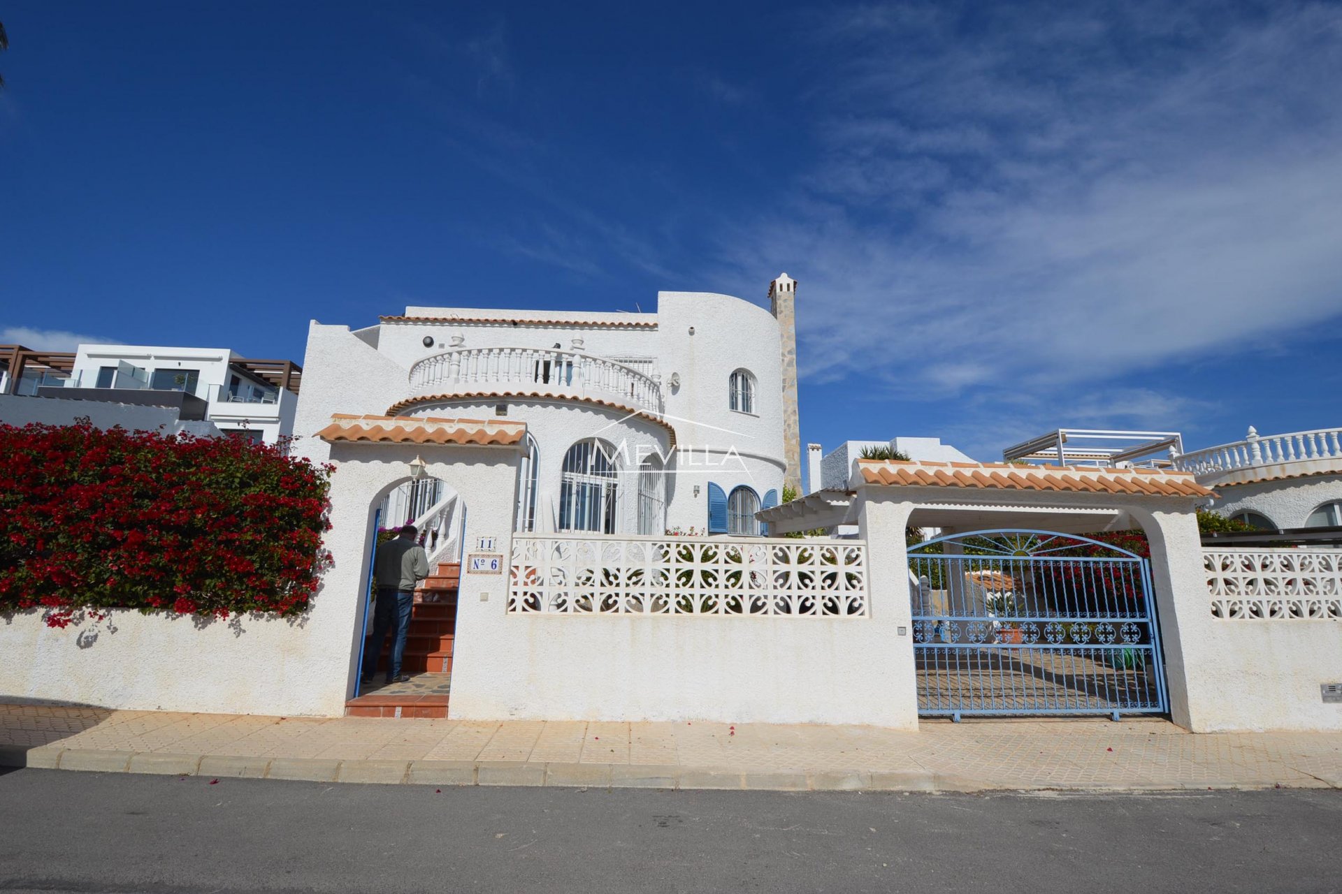 Reventes - Villa - Orihuela Costa - Villamartin
