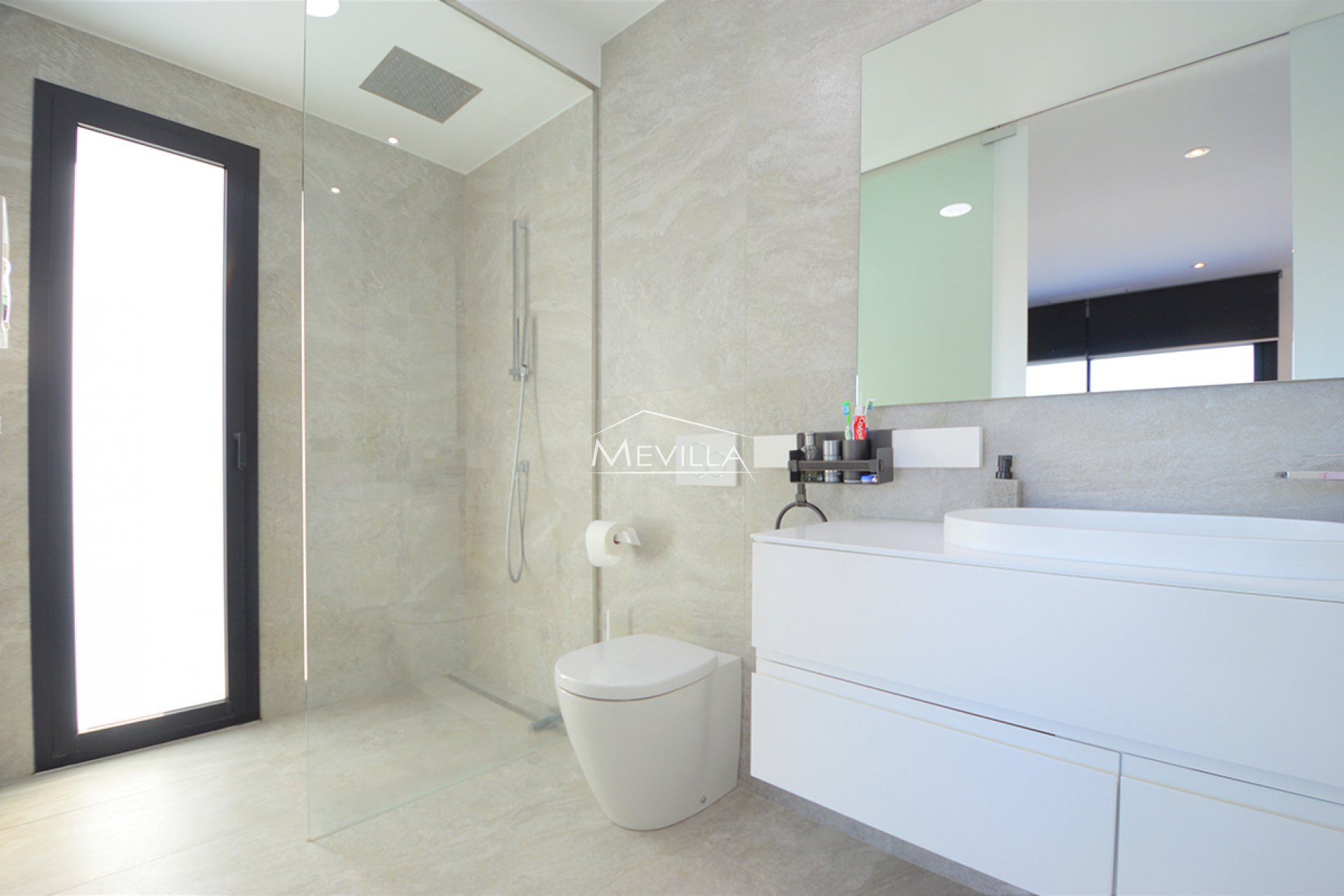 Reventes - Villa - Orihuela Costa - Villamartin