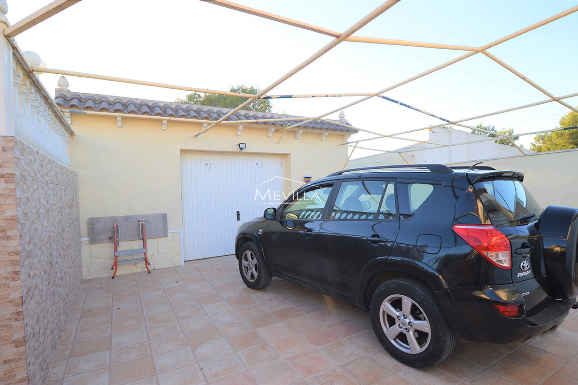 Reventes - Villa - Orihuela Costa - Villamartin