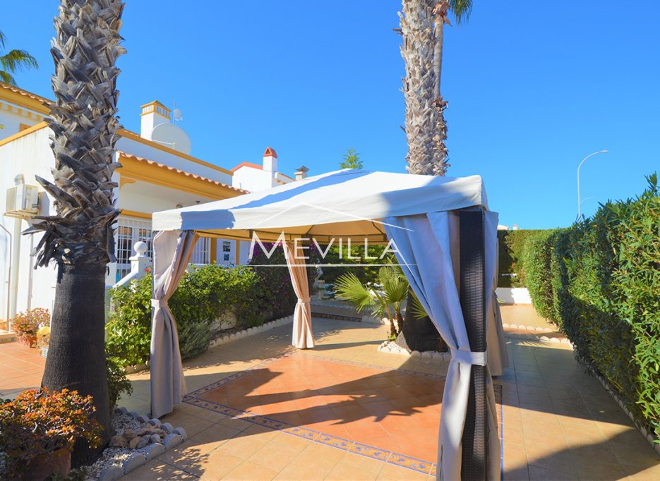 Reventes - Villa - Orihuela Costa - Villamartin
