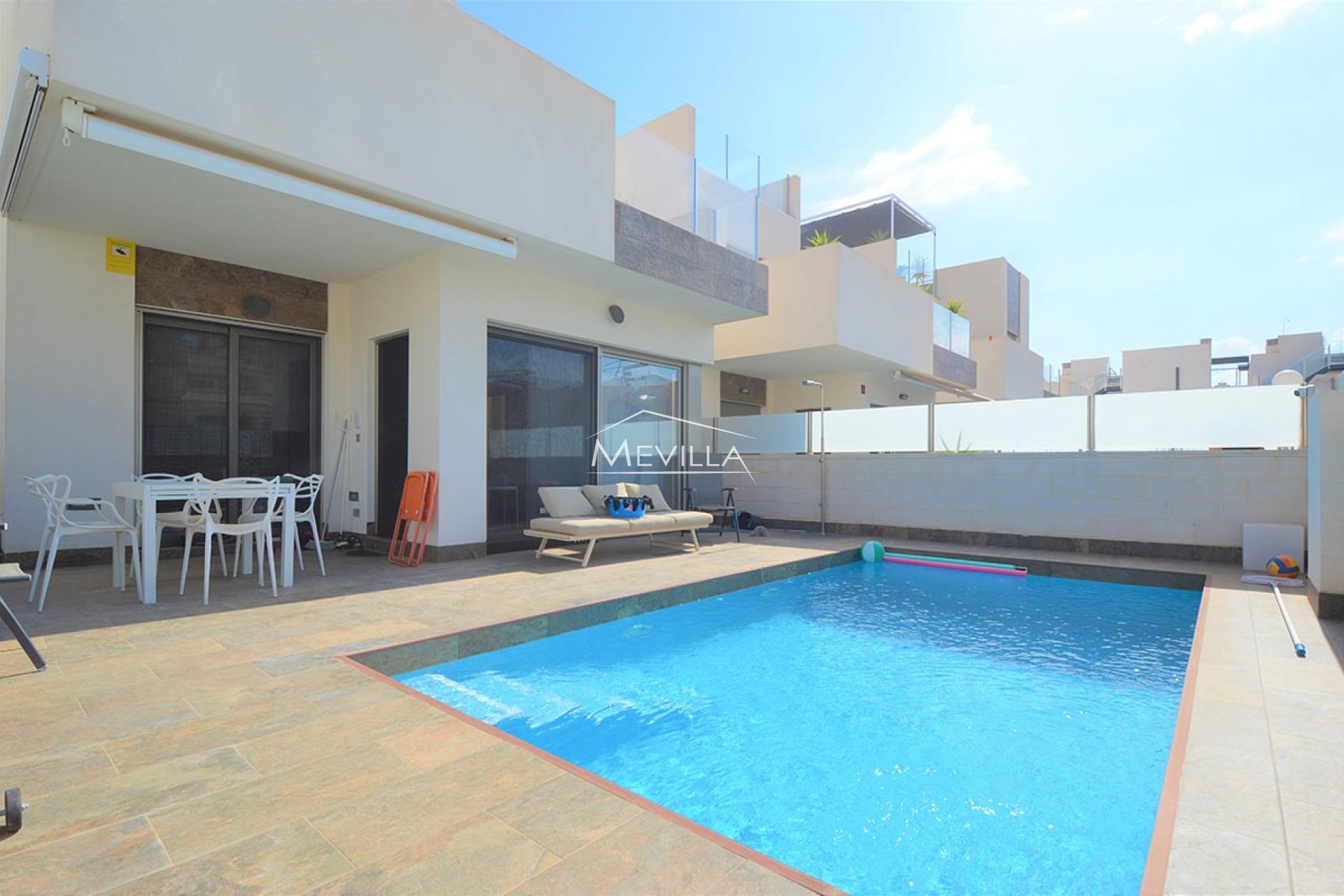 Reventes - Villa - Orihuela Costa - Villamartin
