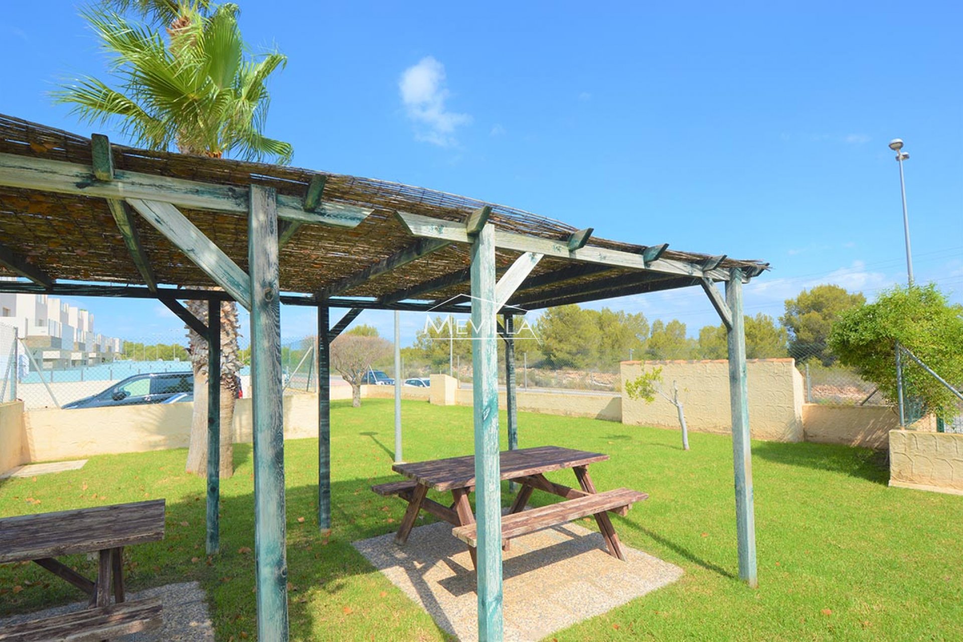 Reventes - Villa - Orihuela Costa - Villamartin