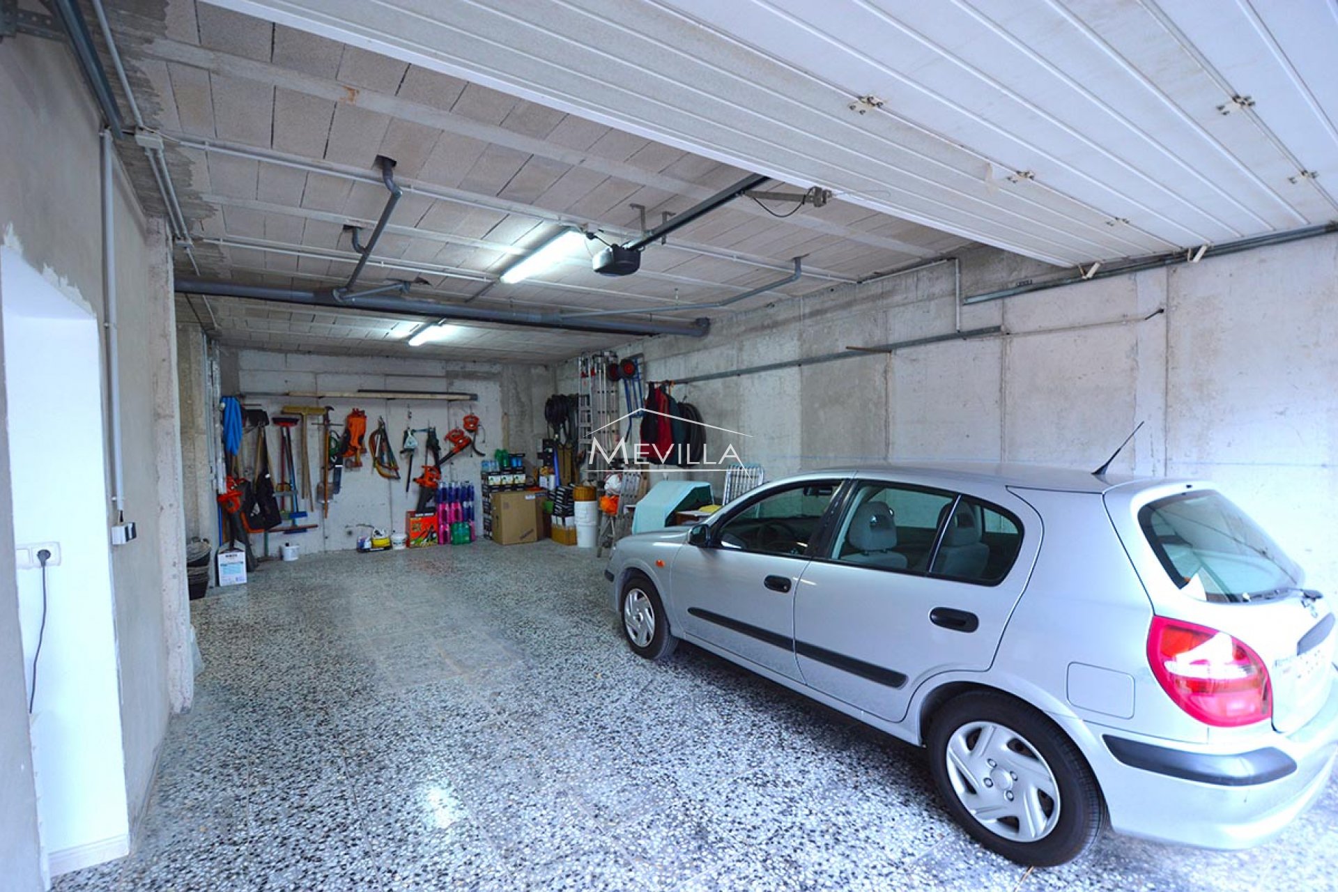 Reventes - Villa - Orihuela Costa - Villamartin