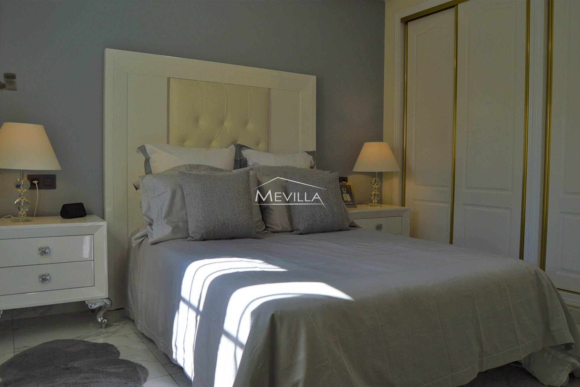 Reventes - Villa - Orihuela Costa - Villamartin