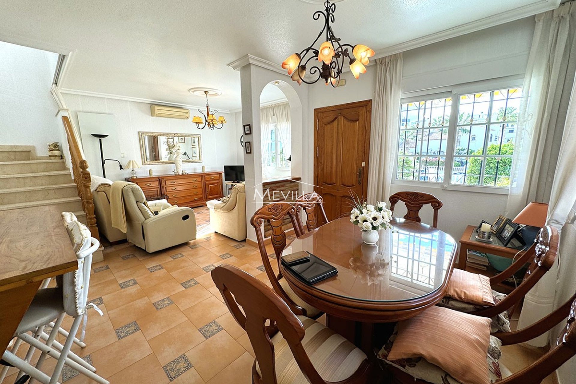 Reventes - Villa - Orihuela Costa - Villamartin