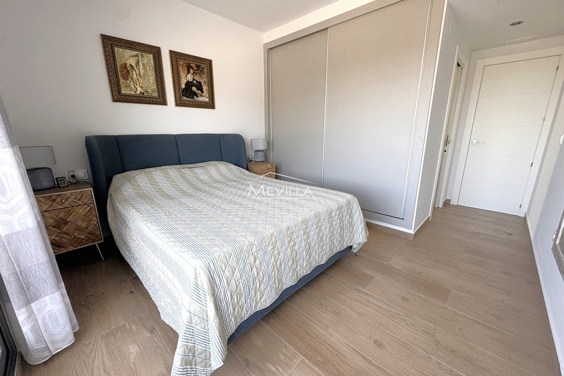 Reventes - Villa - Orihuela Costa - Villamartin