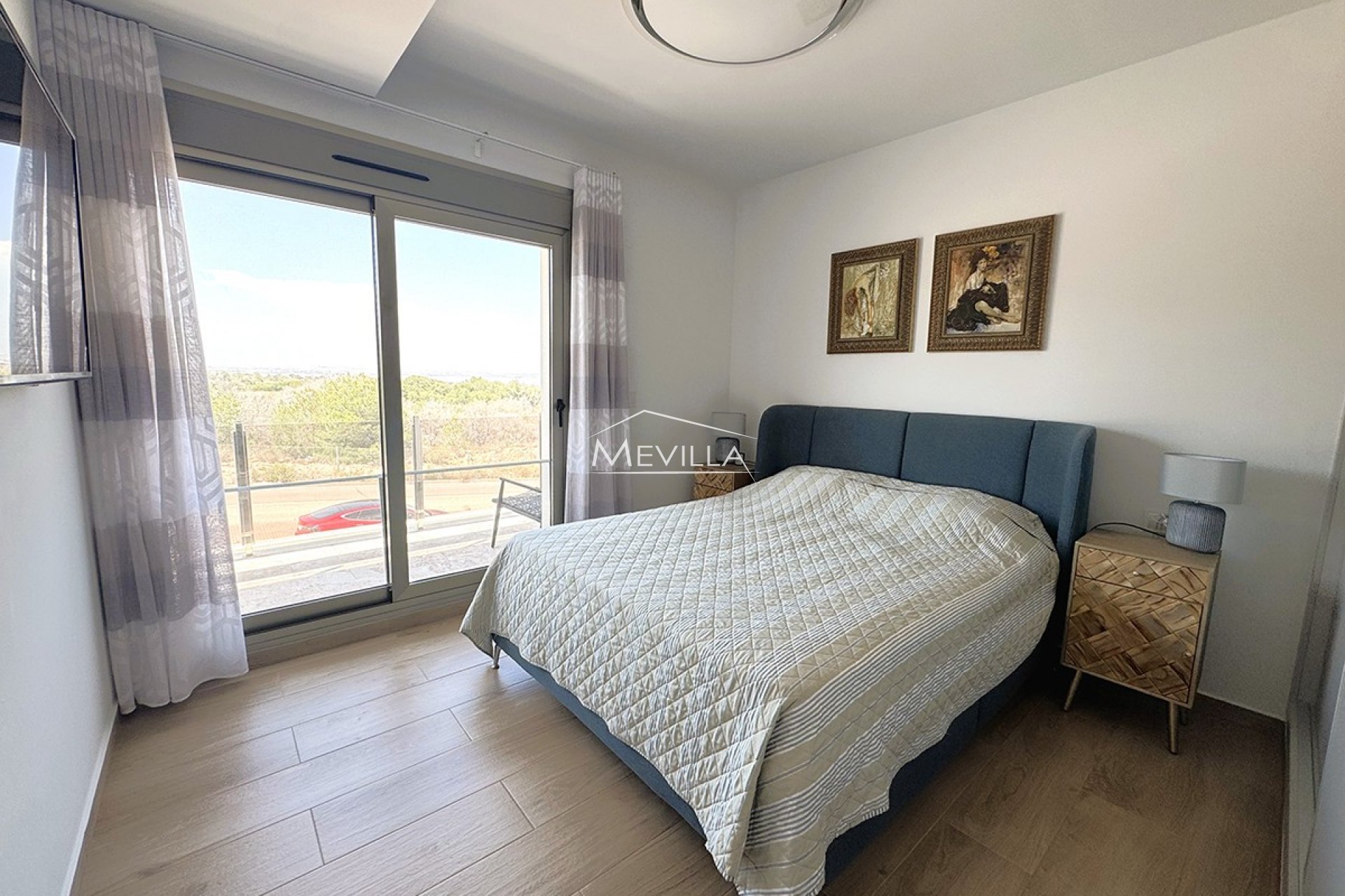 Reventes - Villa - Orihuela Costa - Villamartin