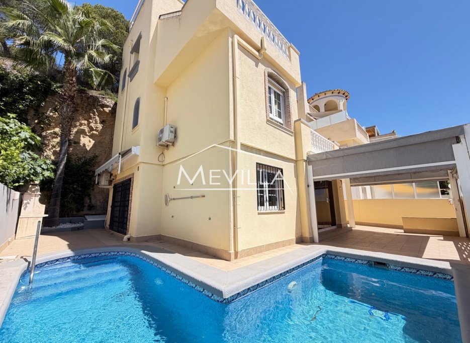 Reventes - Villa - Orihuela Costa - Villamartin