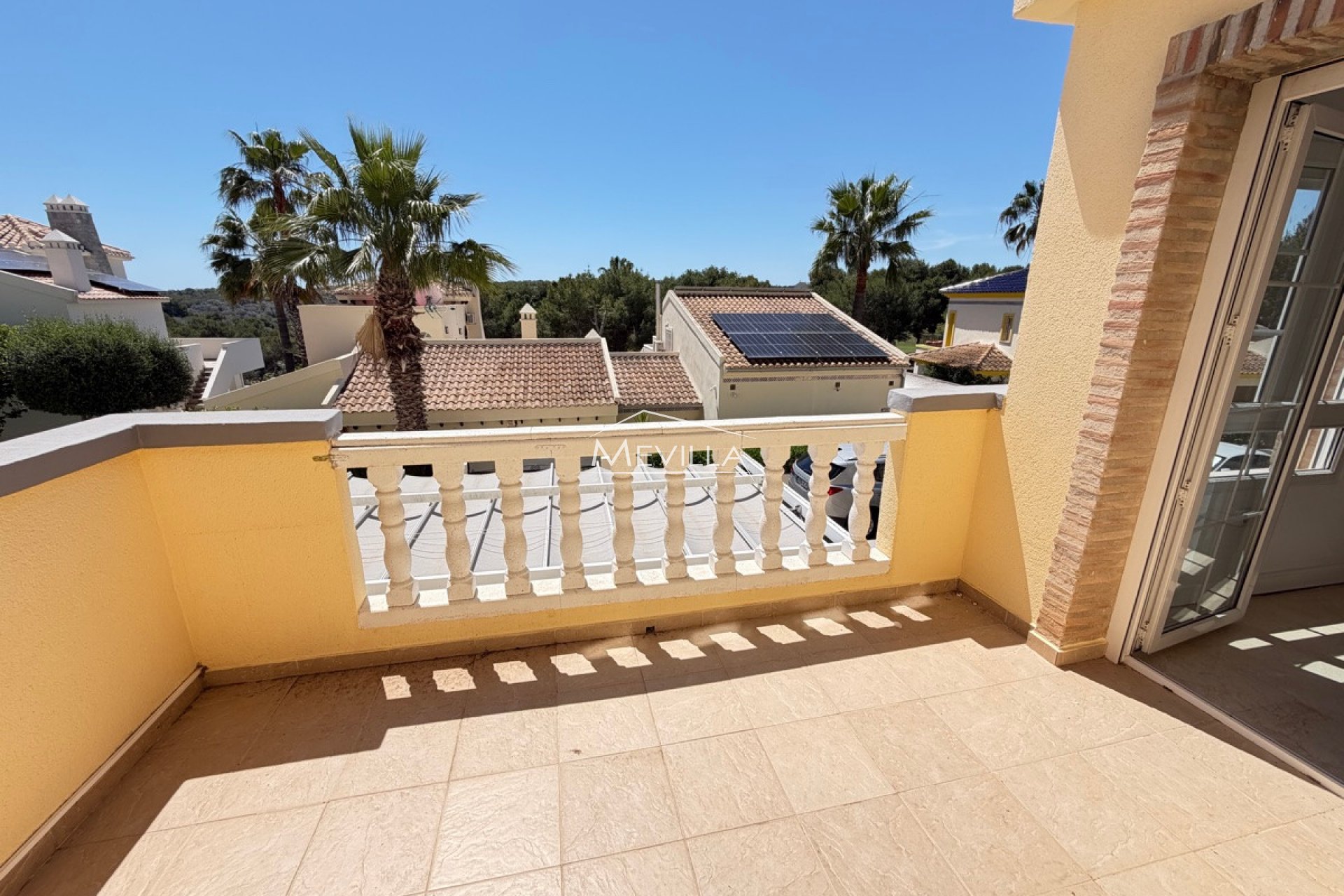Reventes - Villa - Orihuela Costa - Villamartin