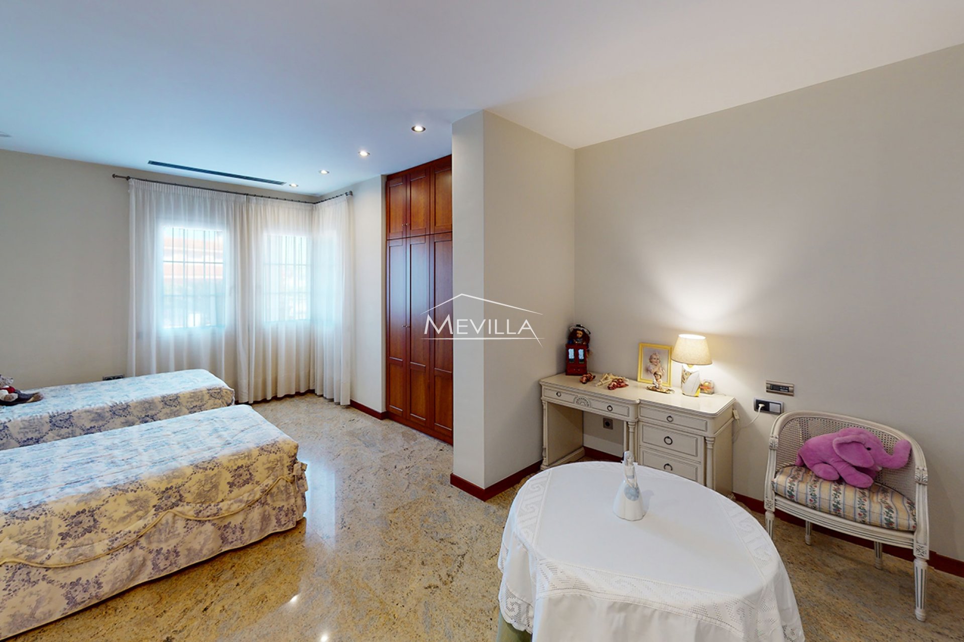 Reventes - Villa - San Miguel de Salinas