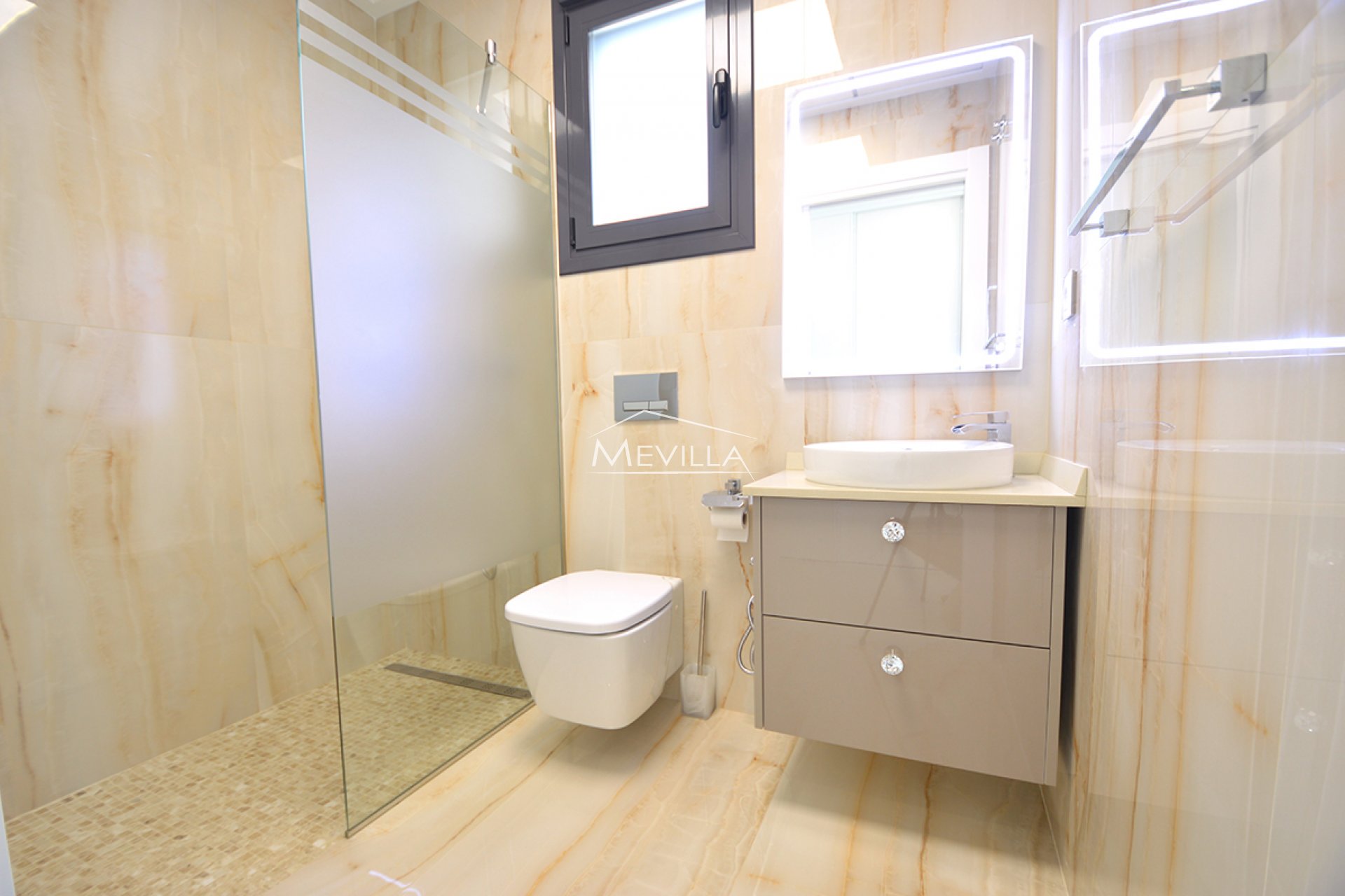 Reventes - Villa - San Miguel de Salinas