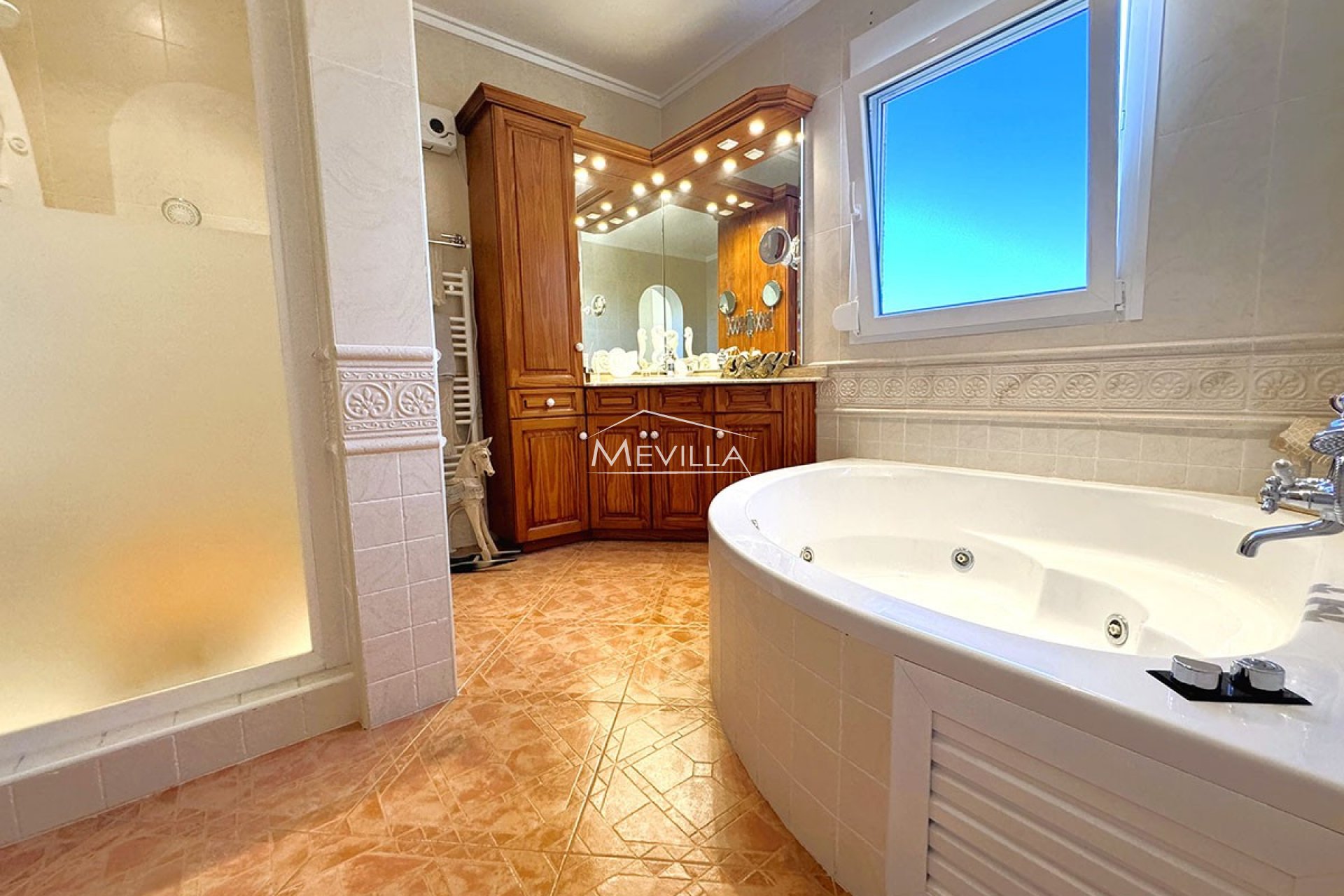 Reventes - Villa - San Miguel de Salinas