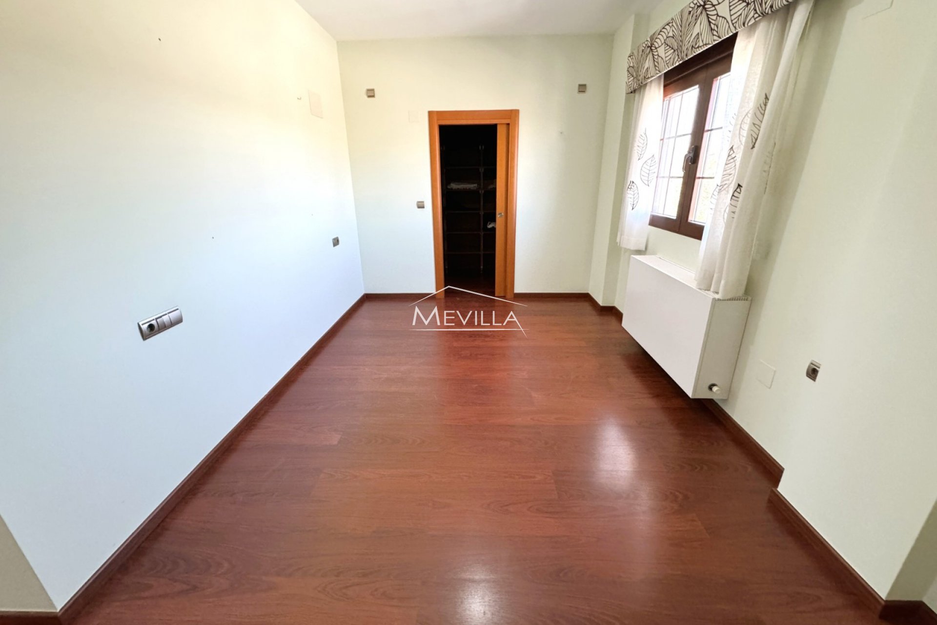 Reventes - Villa - San Miguel de Salinas