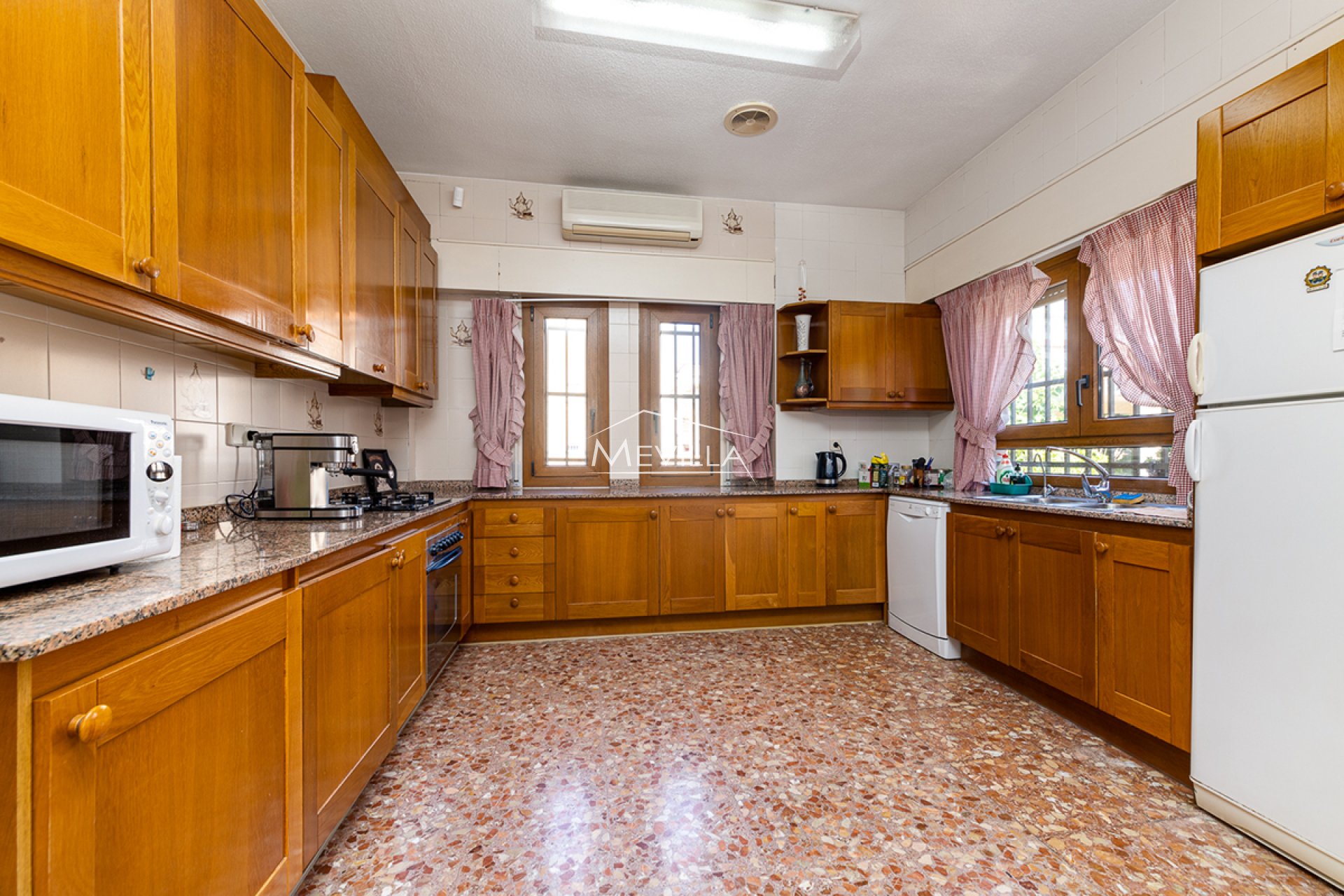 Reventes - Villa - Torrevieja - La Mata