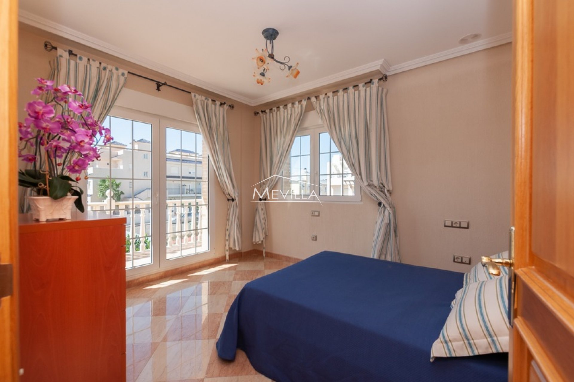 Reventes - Villa - Torrevieja - La Veleta