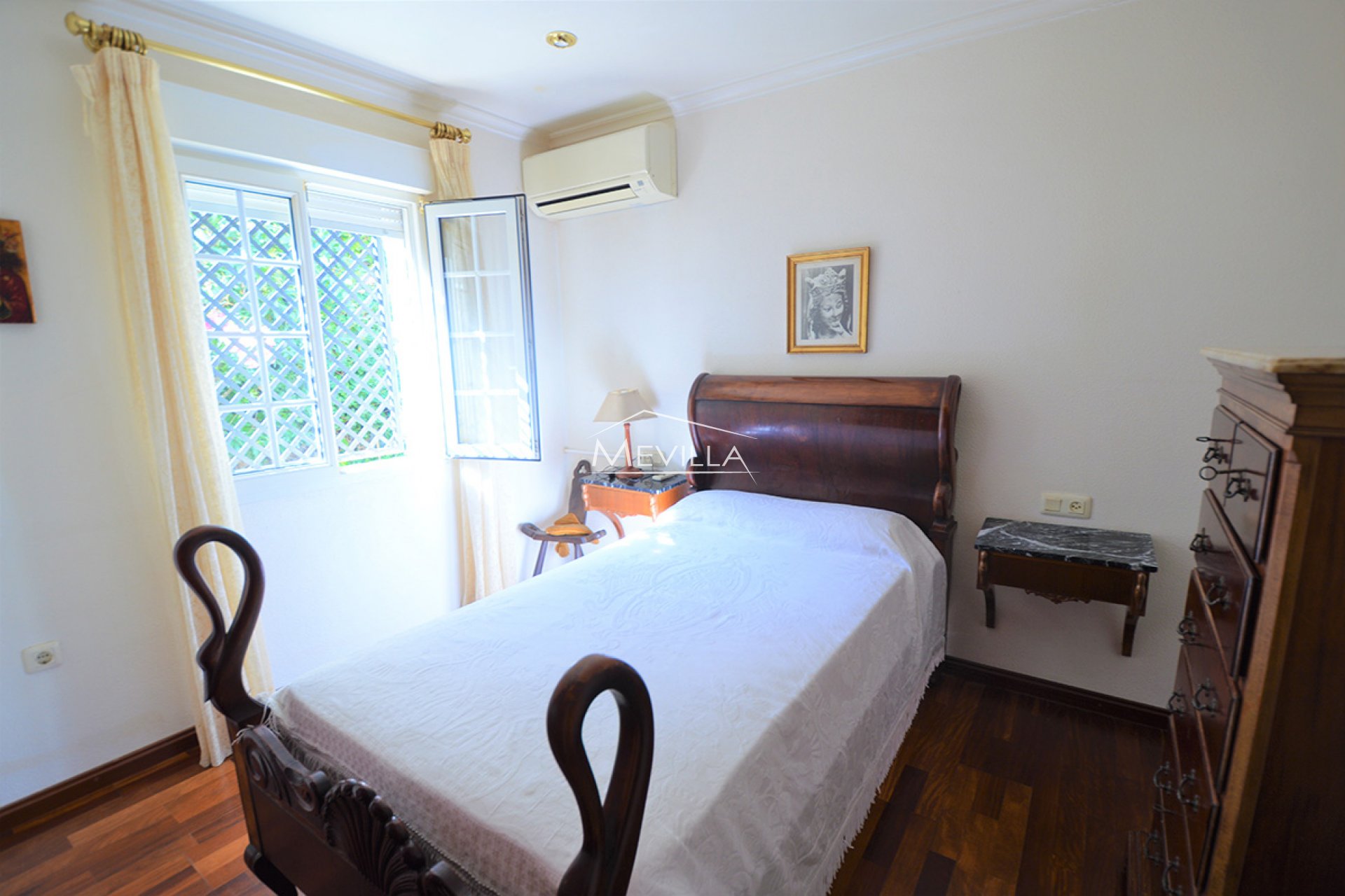 Reventes - Villa - Torrevieja - Los Balcones