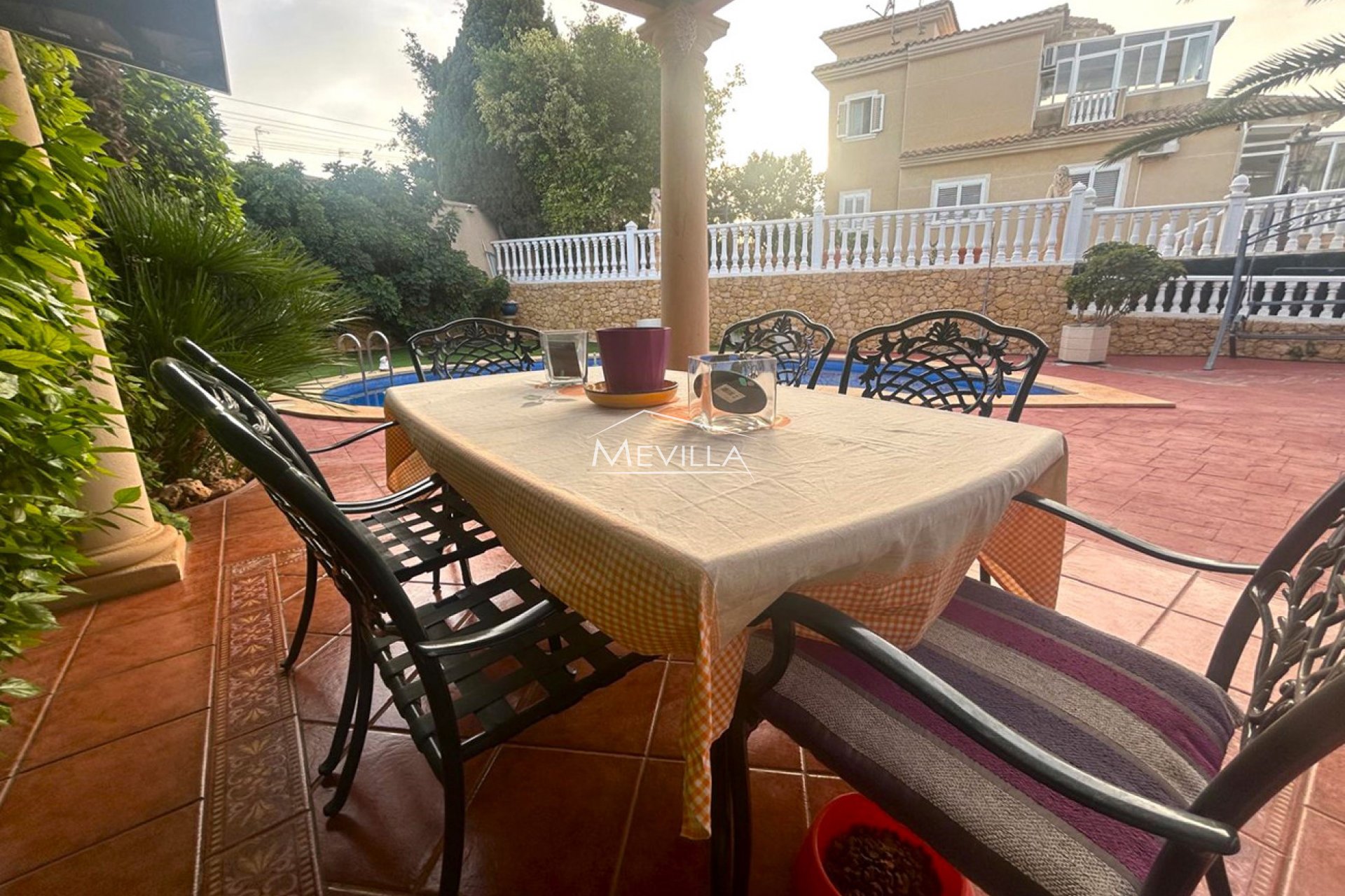 Reventes - Villa - Torrevieja - Los Balcones