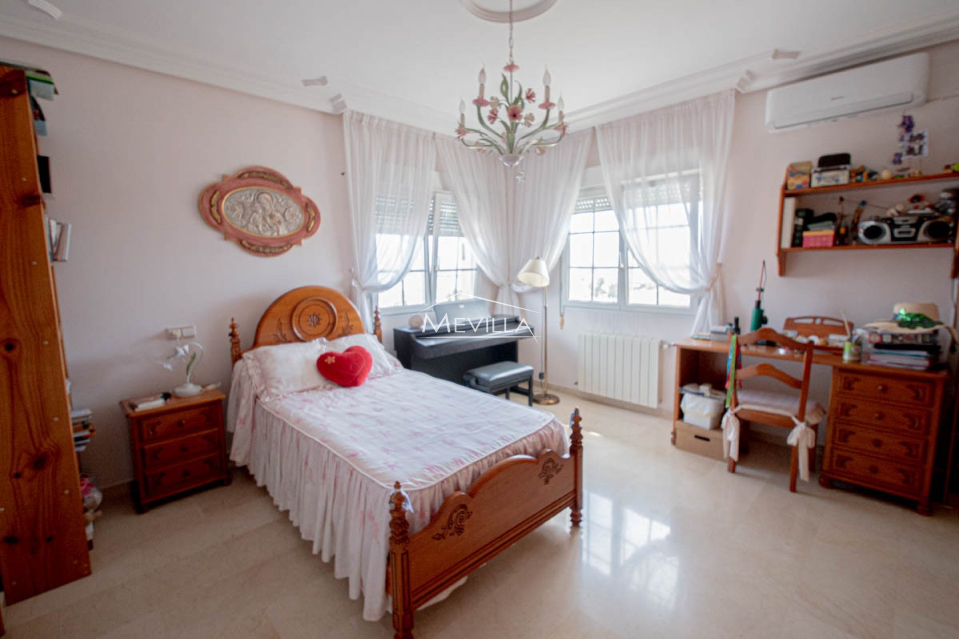 Reventes - Villa - Torrevieja - Los Balcones