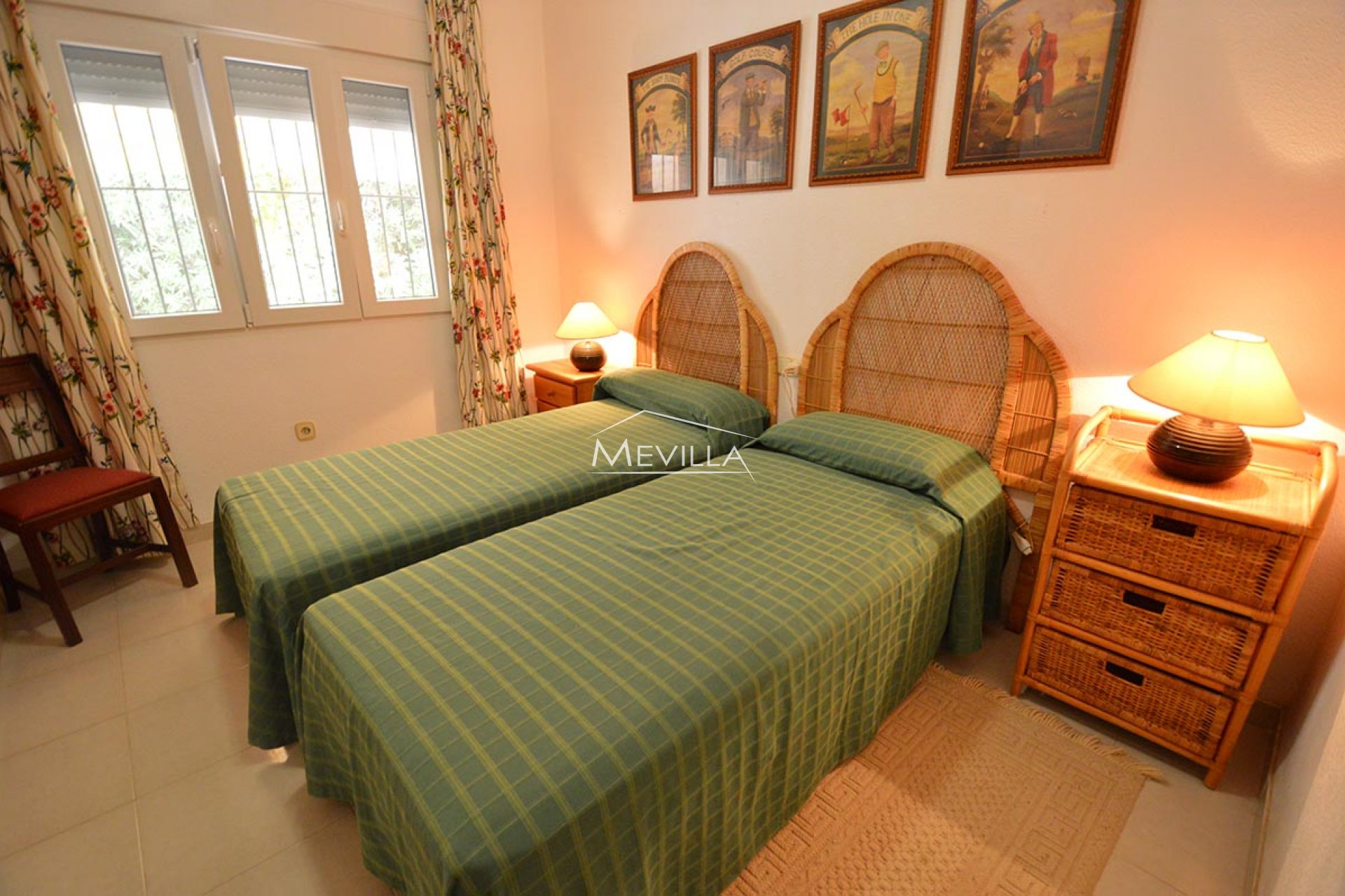 Salg (Resales) - Villa - Orihuela Costa - Cabo Roig