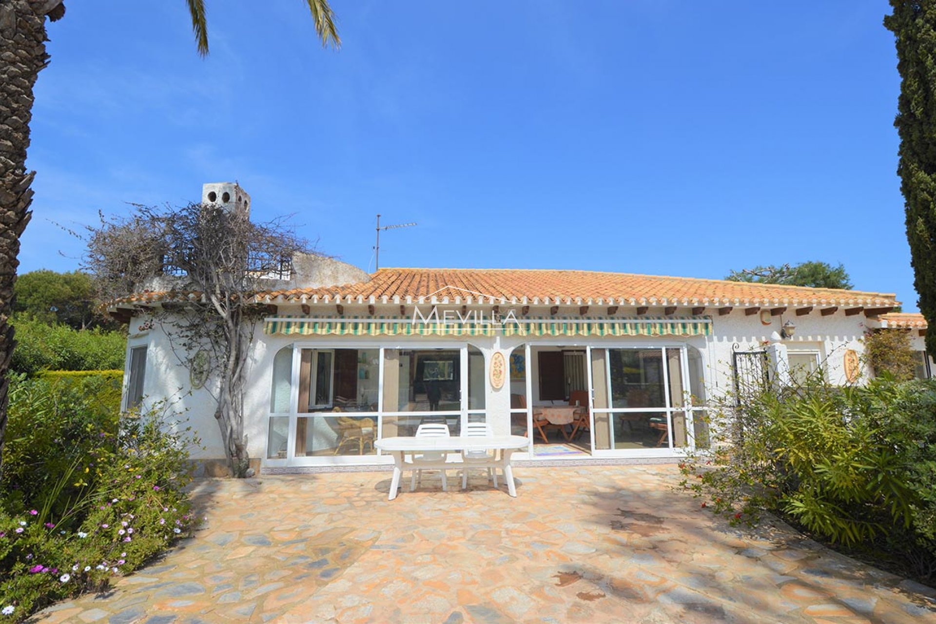 Salg (Resales) - Villa - Orihuela Costa - Cabo Roig