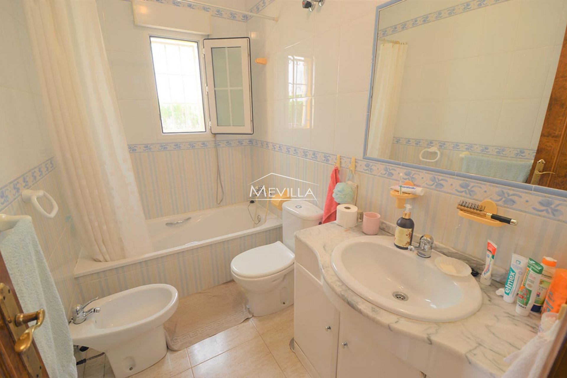 Salg (Resales) - Villa - Orihuela Costa - Cabo Roig